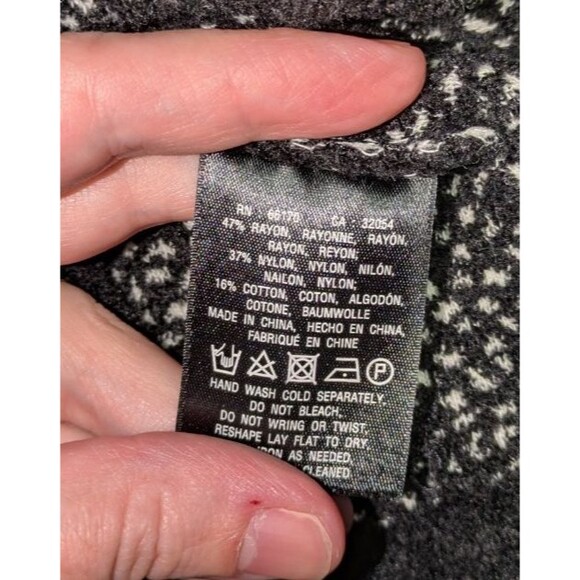 Moth Anthropologie Sweater S Lana Black White Terry Cloth 3/4 Sleeve Zipper Back - Picture 8 of 10